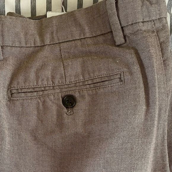 Banana Republic Kentfield micropatterned chinos - Picture 6 of 6